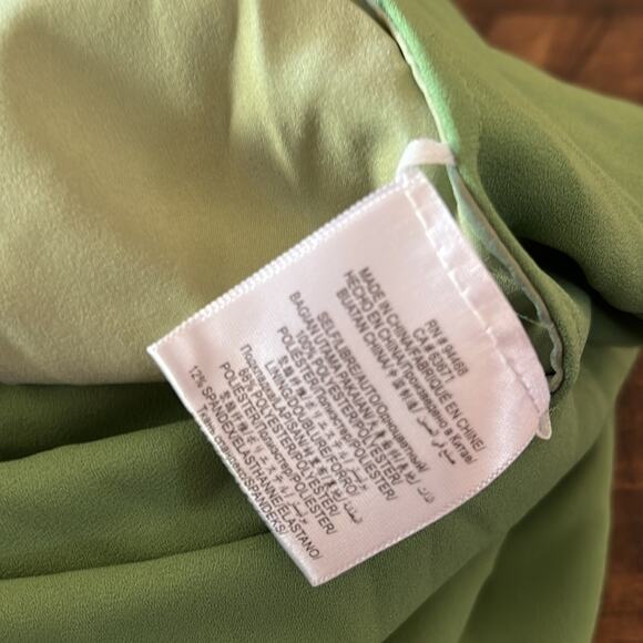 BCBGMAXAZRIA Formal Hi-Low Evening Dress Sleeveless Center Hem Split  New Small - Picture 7 of 7